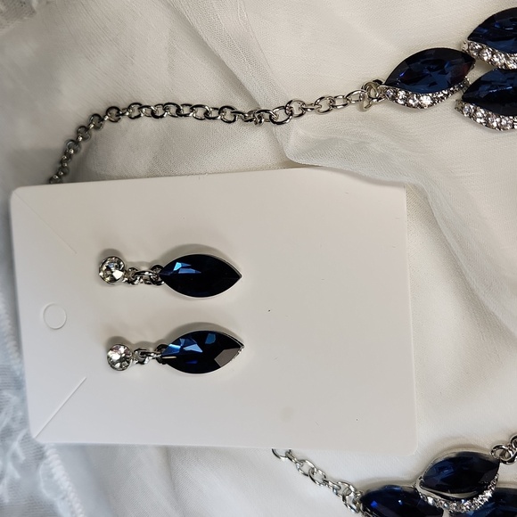 Deep Sapphire Gala Wedding Prom Necklace & Earrings Set - Picture 3 of 3